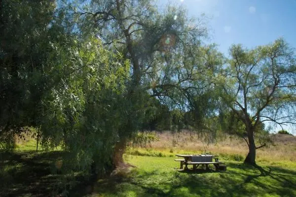 Deshons Country Retreat
